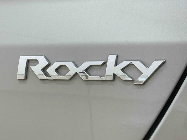 ロッキープレミアムＧ　ＨＥＶ　タイヤ新品　保証付き９インチナビ　テレコン（静岡県）の中古車