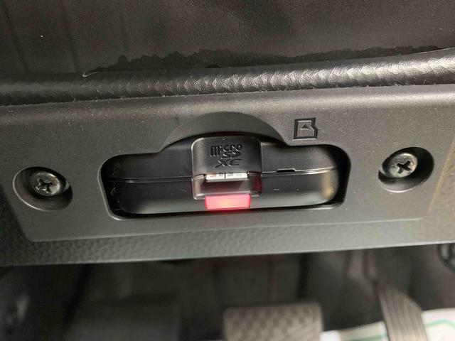 トールカスタムＧ　タイヤ新品　保証付きナビ　ドラレコ　バックカメラ（静岡県）の中古車