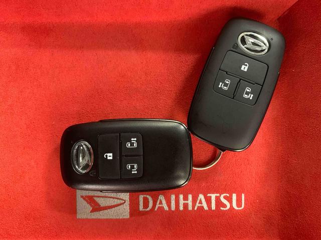 トールカスタムＧ　タイヤ新品　保証付きナビ　ドラレコ　バックカメラ（静岡県）の中古車