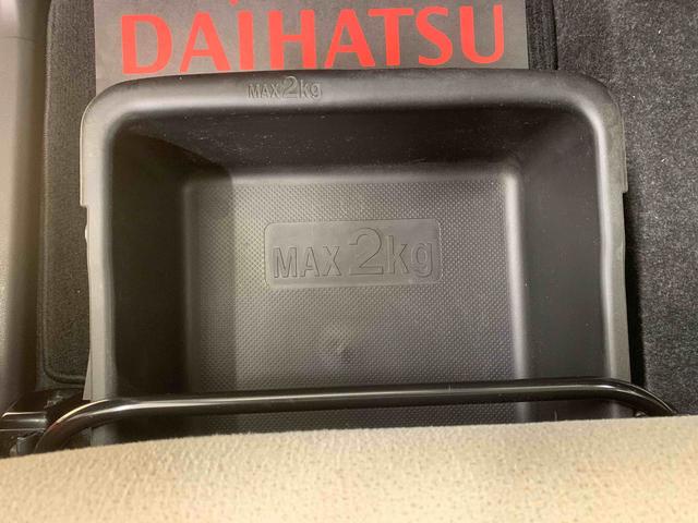 ムーヴキャンバスＸリミテッドメイクアップ　ＳＡII　　タイヤ新品　保証付きナビ　ＥＴＣ　バックカメラ（静岡県）の中古車