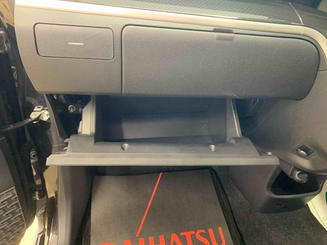 ムーヴカスタム　ＸリミテッドII　ＳＡIII　タイヤ新品保証付きナビ　バックカメラ（静岡県）の中古車