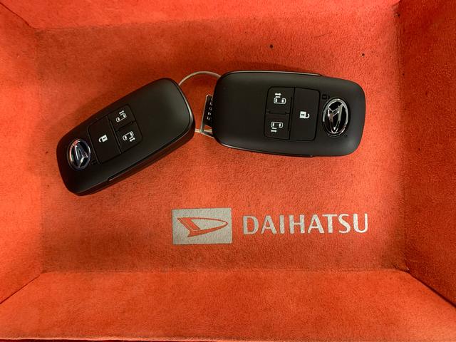 ムーヴキャンバスセオリーＧターボ　ディスプレイオーディオ　保証付きまごころ保証１年付き　記録簿　取扱説明書　バックカメラ　オートマチックハイビーム　衝突被害軽減システム　スマートキー　ターボ　レーンアシスト　エアバッグ　エアコン　パワーステアリング　パワーウィンドウ（静岡県）の中古車