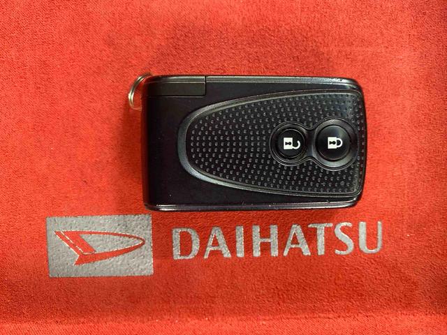 ムーヴカスタム　Ｘリミテッド　ＳＡ　タイヤ新品　保証付きＣＤ（静岡県）の中古車