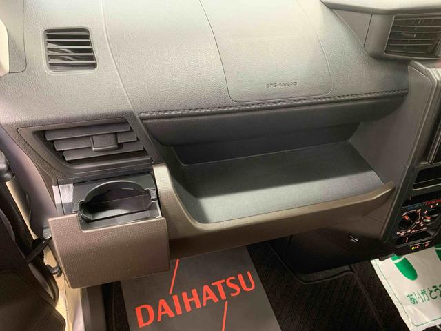 トールＸ　ディスプレイオーディオ　保証付きバックカメラ（静岡県）の中古車