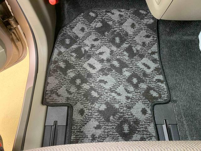 タントL タイヤ新品 保証付きナビ(静岡県)の中古車