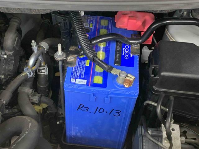 ムーヴキャンバスＸリミテッドメイクアップ　ＳＡII　タイヤ新品まごころ保証１年付き　記録簿　取扱説明書　ＥＴＣ　ナビ　衝突被害軽減システム　スマートキー　レーンアシスト　ワンオーナー　エアバッグ　エアコン　パワーステアリング　パワーウィンドウ　ＡＢＳ（静岡県）の中古車