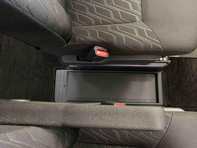 トールカスタムＧ　ターボ　ＳＡIII　　ナビまごころ保証１年付き　記録簿　取扱説明書　ドラレコ　ＥＴＣ　バックカメラ　衝突被害軽減システム　スマートキー　オートマチックハイビーム　アルミホイール　ターボ　レーンアシスト　ワンオーナー　エアバッグ（静岡県）の中古車