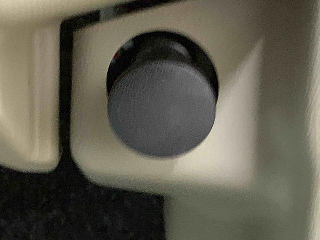 ムーヴＸリミテッド　タイヤ新品　保証付き保証付き　記録簿　取扱説明書　ナビ　バックカメラ　スマートキー　アルミホイール　エアバッグ　エアコン　パワーステアリング　パワーウィンドウ　ＡＢＳ（静岡県）の中古車