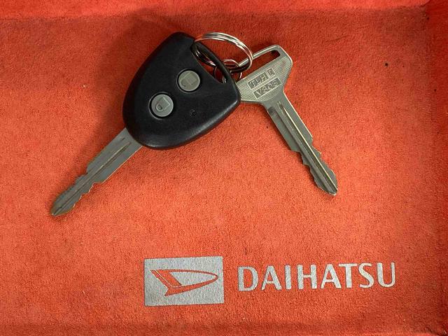 ハイゼットトラックジャンボSAIIIt タイヤ新品 保証付きナビ ETC(静岡県)の中古車