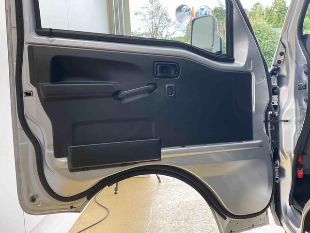 ハイゼットトラックジャンボSAIIIt タイヤ新品 保証付きナビ ETC(静岡県)の中古車