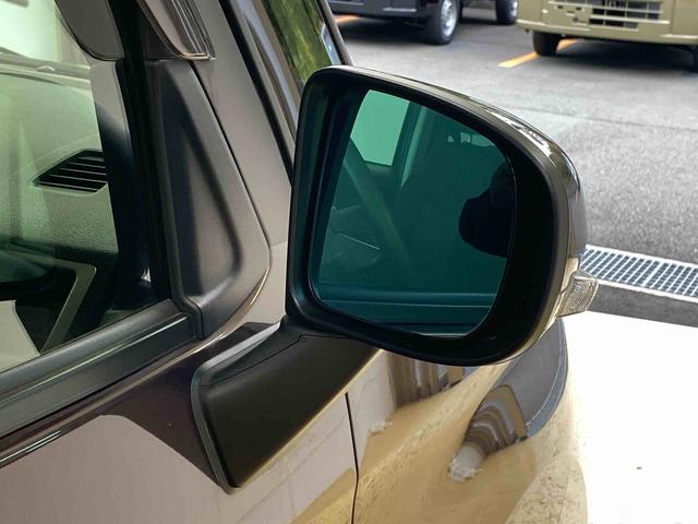 ルーミーＧ　タイヤ新品　保証付きナビ　バックカメラ（静岡県）の中古車