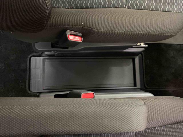 ルーミーＧ　タイヤ新品　保証付きナビ　バックカメラ（静岡県）の中古車