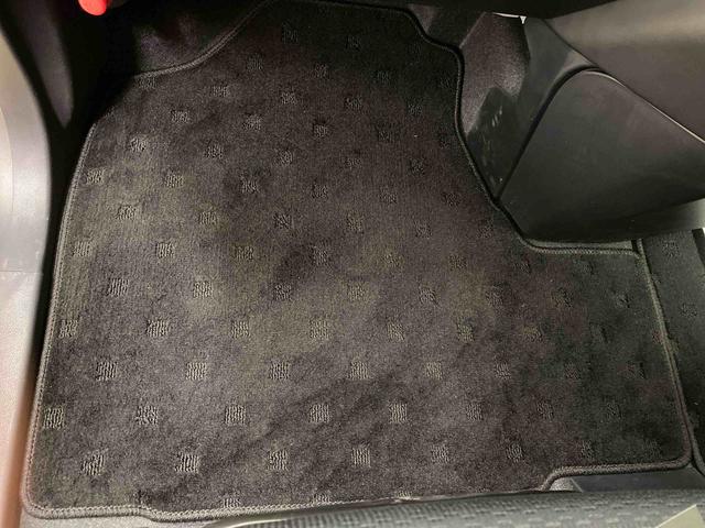 ルーミーＧ　タイヤ新品　保証付きナビ　バックカメラ（静岡県）の中古車