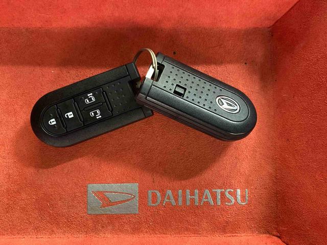 トールカスタムG ターボ SAII タイヤ新品 保証付きETC ナビ バックカメラ(静岡県)の中古車