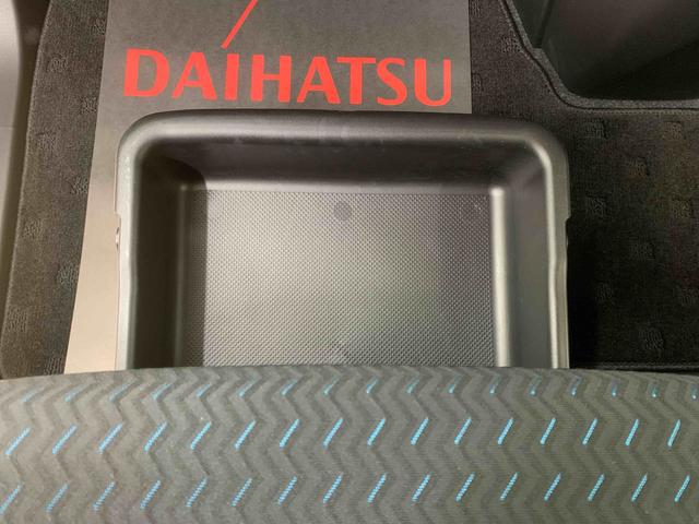 ルーミーカスタムＧ　タイヤ新品　保証付きディスプレイオーディオ　バックカメラ（静岡県）の中古車