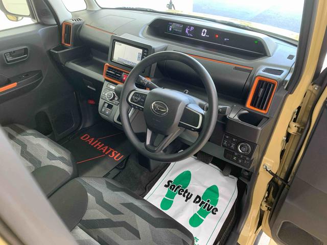 タントファンクロス　ナビまごころ保証１年付き　記録簿　取扱説明書　ＥＴＣ　バックカメラ　衝突被害軽減システム　スマートキー　オートマチックハイビーム　アルミホイール　レーンアシスト　ワンオーナー　エアバッグ　エアコン　ＡＢＳ（静岡県）の中古車