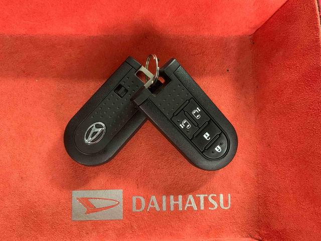 トールカスタムＧ　リミテッド　ＳＡIIIナビ　保証付きドラレコ　ＥＴＣ　バックカメラ（静岡県）の中古車