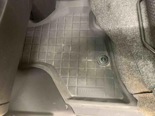 ハイゼットカーゴクルーズターボSAIII タイヤ新品まごころ保証1年付き 記録簿 取扱説明書 AT ナビ ドラレコ ETC バックカメラ キーレスエントリー ターボ ワンオーナー エアバッグ エアコン パワーステアリング パワーウィンドウ ABS(静岡県)の中古車