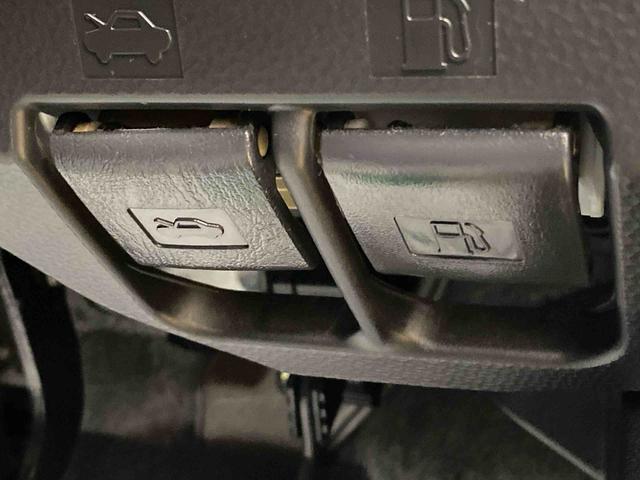 トールカスタムG ターボ SAII タイヤ新品まごころ保証1年付き 記録簿 取扱説明書 ナビ バックカメラ 衝突被害軽減システム スマートキー アルミホイール ターボ レーンアシスト ワンオーナー エアバッグ エアコン パワーステアリング ABS(静岡県)の中古車