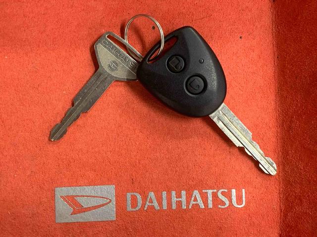 ミライースL SAIII タイヤ新品 保証付きCD(静岡県)の中古車