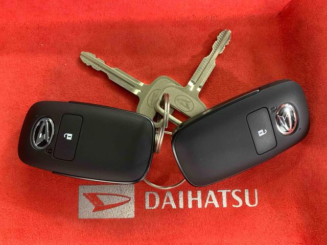 ハイゼットトラックジャンボエクストラ ナビ4WD まごころ保証1年付き 記録簿 取扱説明書 CVT ETC 衝突被害軽減システム スマートキー オートマチックハイビーム レーンアシスト 禁煙車 ワンオーナー エアバッグ エアコン(静岡県)の中古車