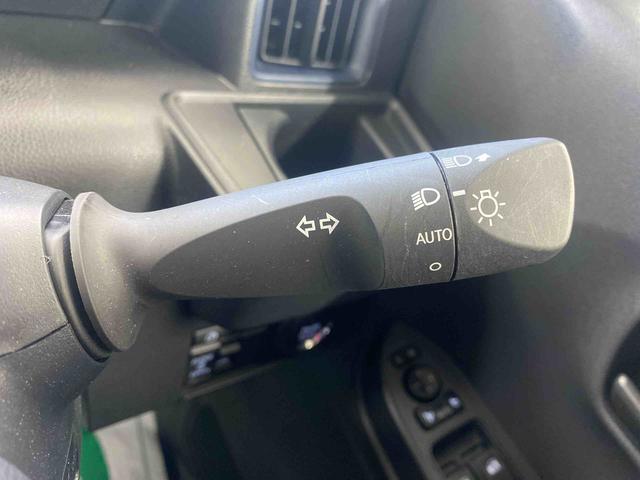 タントＸ　保証付きまごころ保証１年付き　記録簿　取扱説明書　ＣＤ　衝突被害軽減システム　スマートキー　オートマチックハイビーム　レーンアシスト　禁煙車　ワンオーナー　エアバッグ　エアコン　パワーステアリング　ＡＢＳ（静岡県）の中古車