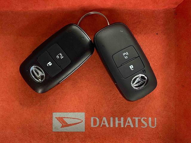 タントＸ　保証付きまごころ保証１年付き　記録簿　取扱説明書　ＣＤ　衝突被害軽減システム　スマートキー　オートマチックハイビーム　レーンアシスト　禁煙車　ワンオーナー　エアバッグ　エアコン　パワーステアリング　ＡＢＳ（静岡県）の中古車