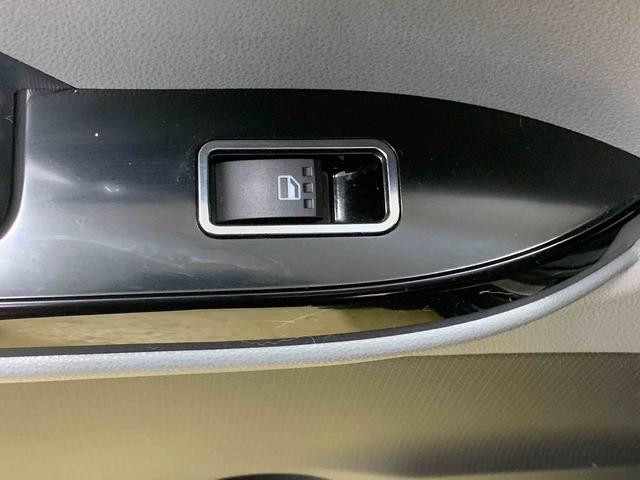 タントカスタムＲＳセレクション　ナビ　保証付きまごころ保証１年付き　記録簿　取扱説明書　ドラレコ　ＥＴＣ　バックカメラ　オートマチックハイビーム　衝突被害軽減システム　スマートキー　アルミホイール　ターボ　レーンアシスト　ワンオーナー　エアバッグ（静岡県）の中古車