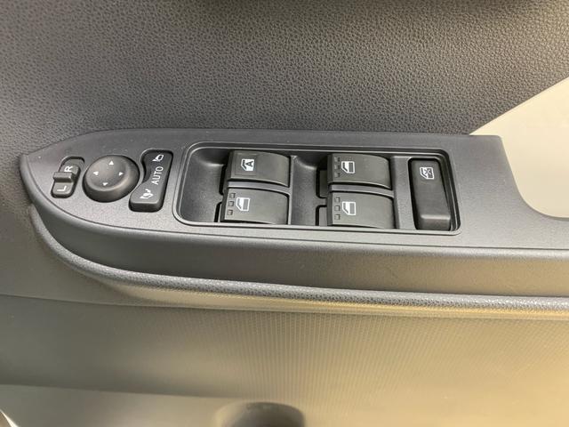 タントＸ　保証付きまごころ保証１年付き　記録簿　取扱説明書　衝突被害軽減システム　スマートキー　オートマチックハイビーム　レーンアシスト　ワンオーナー　エアバッグ　エアコン　パワーステアリング　パワーウィンドウ　ＣＤ（静岡県）の中古車