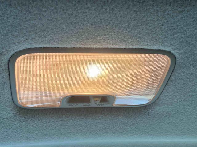 トールカスタムＧ　ターボ　ＳＡII　後席モニター　保証付きナビ　ＥＴＣ（静岡県）の中古車