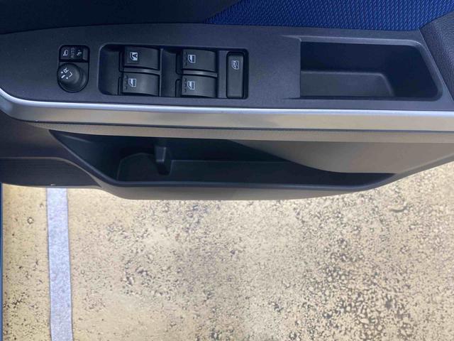 トールカスタムＧ　ターボ　ＳＡII　後席モニター　保証付きナビ　ＥＴＣ（静岡県）の中古車