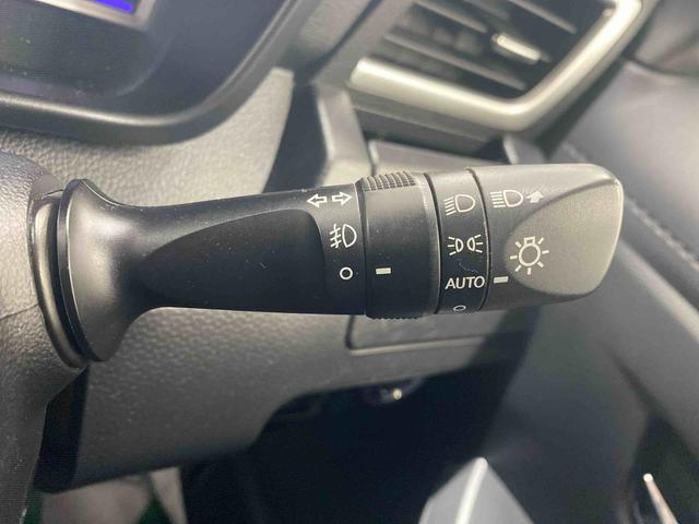 トールカスタムＧ　ターボ　ＳＡII　後席モニター　保証付きナビ　ＥＴＣ（静岡県）の中古車