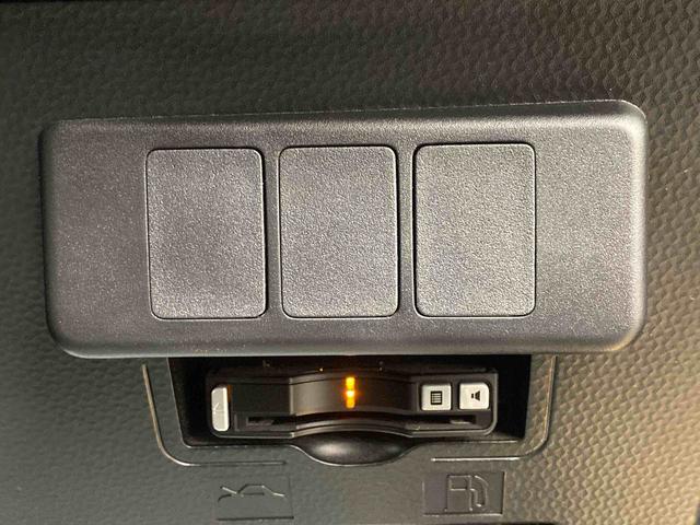 トールカスタムＧ　ターボ　ＳＡII　後席モニター　保証付きナビ　ＥＴＣ（静岡県）の中古車