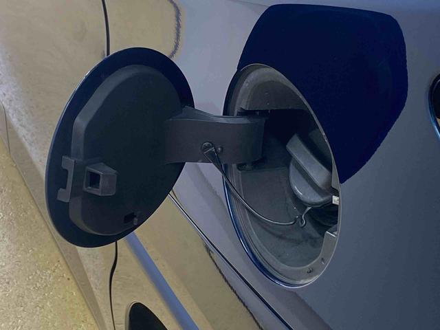 トールカスタムＧ　ターボ　ＳＡII　後席モニター　保証付きナビ　ＥＴＣ（静岡県）の中古車