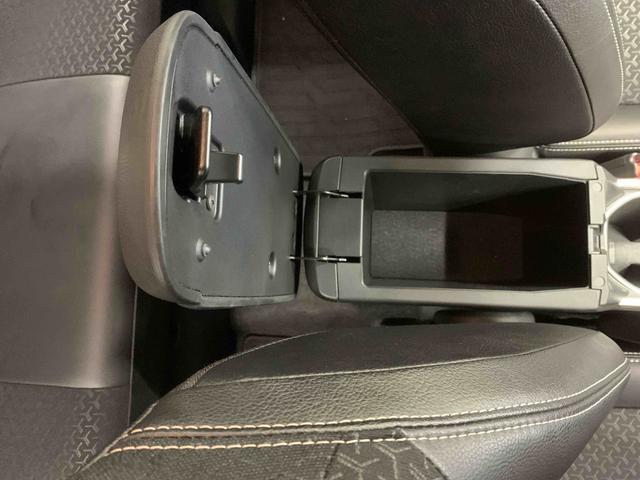 ロッキープレミアムＧ　ＨＥＶ　ナビ　保証付きバックカメラ（静岡県）の中古車