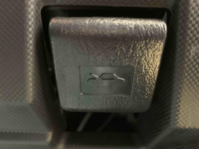 ロッキープレミアムＧ　ＨＥＶ　ナビ　保証付きバックカメラ（静岡県）の中古車