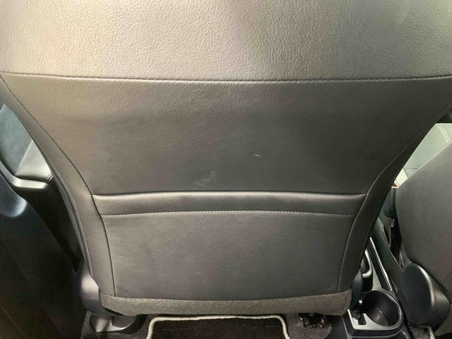 ヴィッツハイブリッドＧＲスポーツ　ナビ　保証付きまごころ保証１年付き　記録簿　取扱説明書　ＥＴＣ　バックカメラ　スマートキー　ドライブレコーダー　エアバッグ　エアコン　パワーステアリング　パワーウィンドウ　ＡＢＳ（静岡県）の中古車