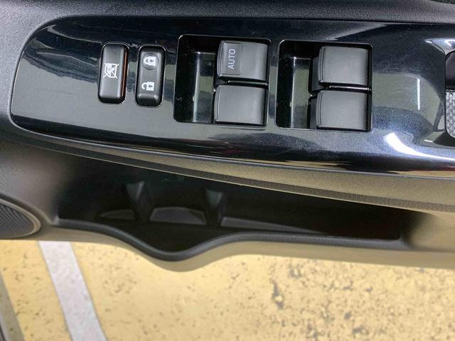 ヴィッツハイブリッドＧＲスポーツ　ナビ　保証付きまごころ保証１年付き　記録簿　取扱説明書　ＥＴＣ　バックカメラ　スマートキー　ドライブレコーダー　エアバッグ　エアコン　パワーステアリング　パワーウィンドウ　ＡＢＳ（静岡県）の中古車