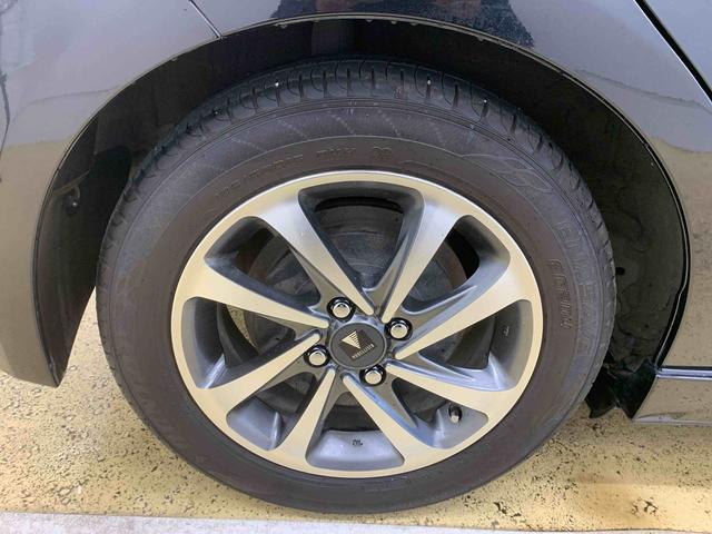 ヴィッツハイブリッドＧＲスポーツ　ナビ　保証付きまごころ保証１年付き　記録簿　取扱説明書　ＥＴＣ　バックカメラ　スマートキー　ドライブレコーダー　エアバッグ　エアコン　パワーステアリング　パワーウィンドウ　ＡＢＳ（静岡県）の中古車