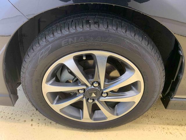 ヴィッツハイブリッドＧＲスポーツ　ナビ　保証付きまごころ保証１年付き　記録簿　取扱説明書　ＥＴＣ　バックカメラ　スマートキー　ドライブレコーダー　エアバッグ　エアコン　パワーステアリング　パワーウィンドウ　ＡＢＳ（静岡県）の中古車