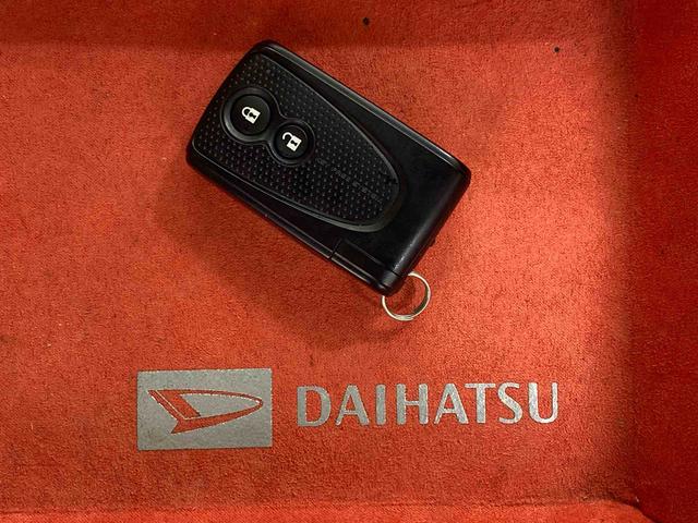 ムーヴコンテＸ　タイヤ新品　保証付きナビ　バックカメラ（静岡県）の中古車