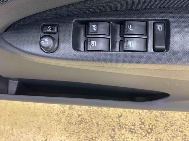 ムーヴＬ　ＶＳスマートセレクションＳＡ　タイヤ新品　保証付き記録簿　取扱説明書　ナビ　ＥＴＣ　衝突被害軽減システム　キーレスエントリー　アルミホイール　エアバッグ　エアコン　パワーステアリング　パワーウィンドウ　ＡＢＳ（静岡県）の中古車