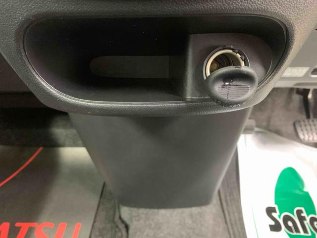 タントカスタムＸ　トップエディションＳＡIII　タイヤ新品　保証付ナビ　バックカメラ（静岡県）の中古車