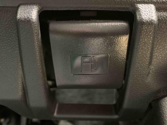 タントカスタムＸ　トップエディションＳＡIII　タイヤ新品　保証付ナビ　バックカメラ（静岡県）の中古車