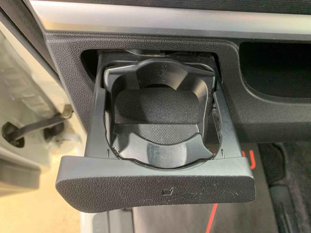 タントカスタムＸ　トップエディションＳＡIII　タイヤ新品　保証付ナビ　バックカメラ（静岡県）の中古車