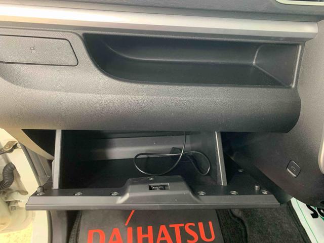 タントカスタムＸ　トップエディションＳＡIII　タイヤ新品　保証付ナビ　バックカメラ（静岡県）の中古車