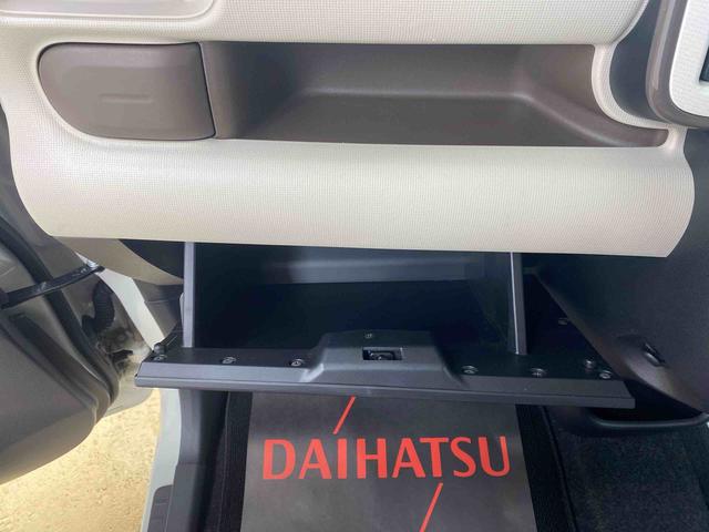 ムーヴキャンバスＸリミテッドメイクアップ　ＳＡII　タイヤ新品　保証付きＣＤ（静岡県）の中古車