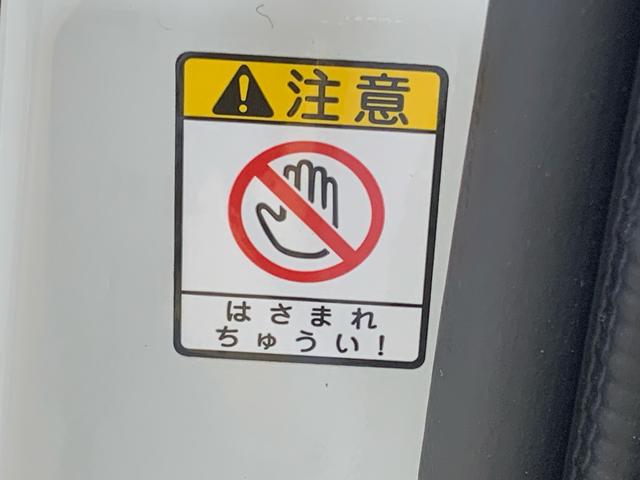 ムーヴキャンバスＧメイクアップＶＳ　ＳＡIII　タイヤ新品　保証付きナビ　ドラレコ　ＥＴＣ　バックカメラ（静岡県）の中古車