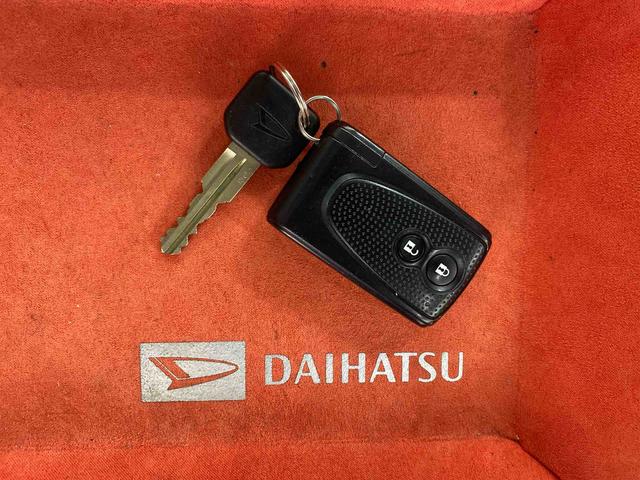 ミラココアココアプラスＸ　ＥＴＣ　バックカメラ　保証付きナビ　ドラレコ（静岡県）の中古車