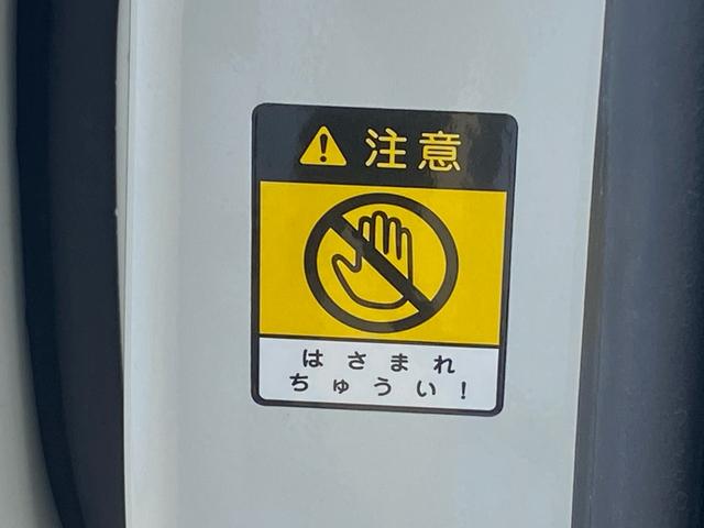 ムーヴキャンバスＸリミテッド　ＳＡII　タイヤ新品　保証付きナビ　バックカメラ（静岡県）の中古車